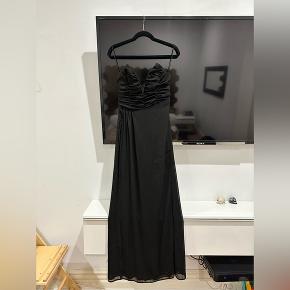 NBD Portia Gown - Picture 5 of 6